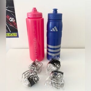 NWOT squeezable water bottles and mixers set